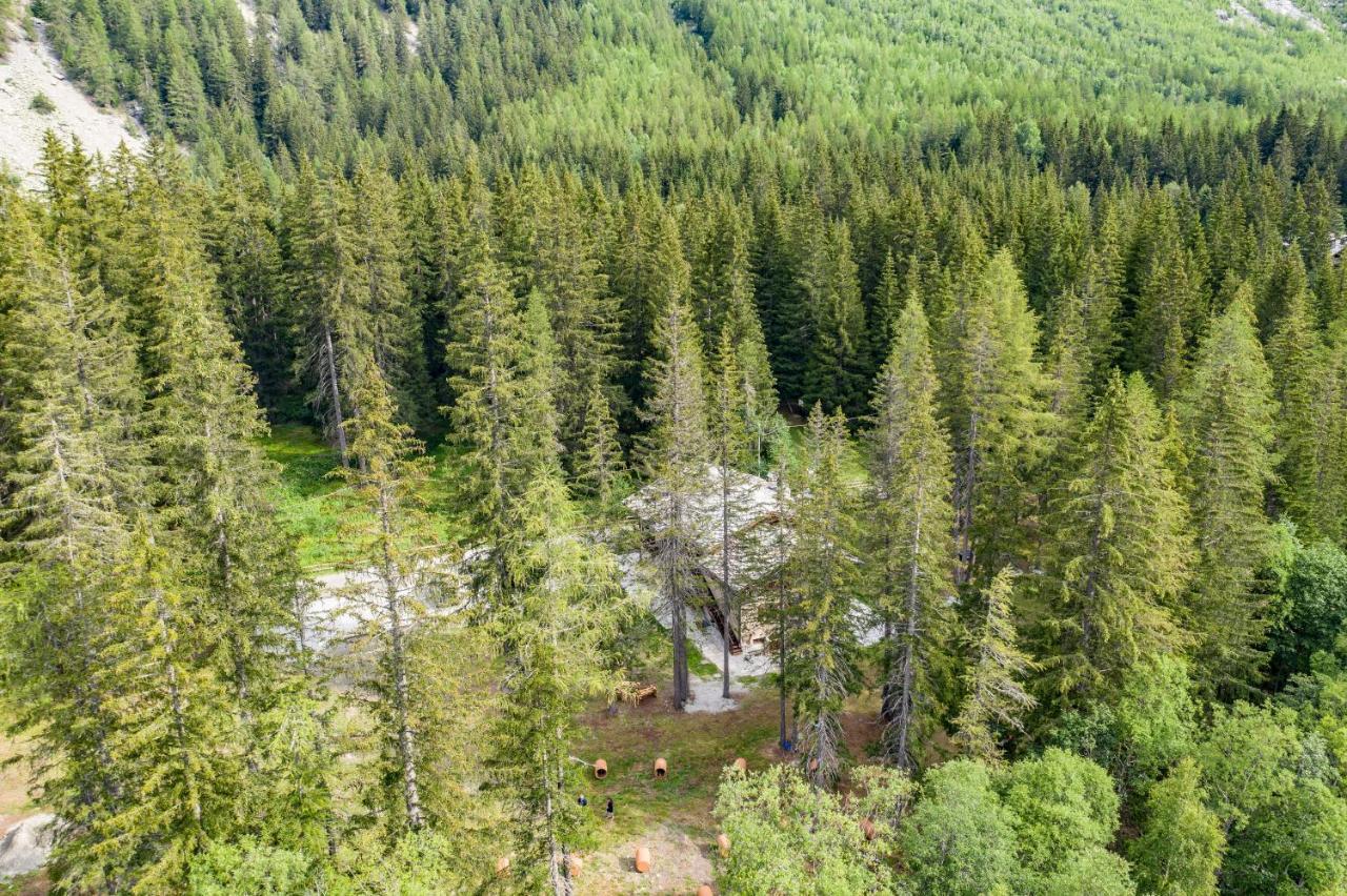 Wildhomes Wild Wolf Lodge Κουρμαγιέρ Εξωτερικό φωτογραφία