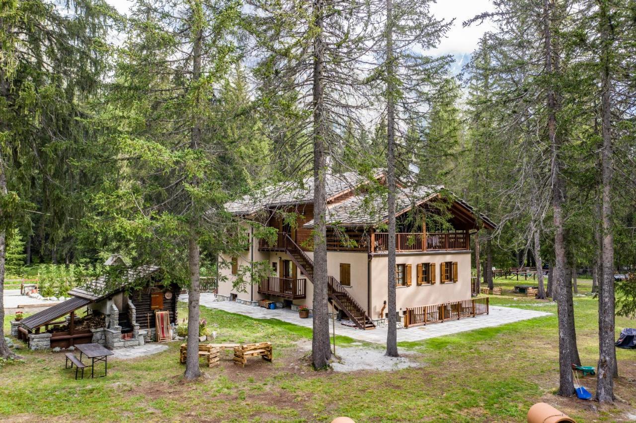 Wildhomes Wild Wolf Lodge Κουρμαγιέρ Εξωτερικό φωτογραφία