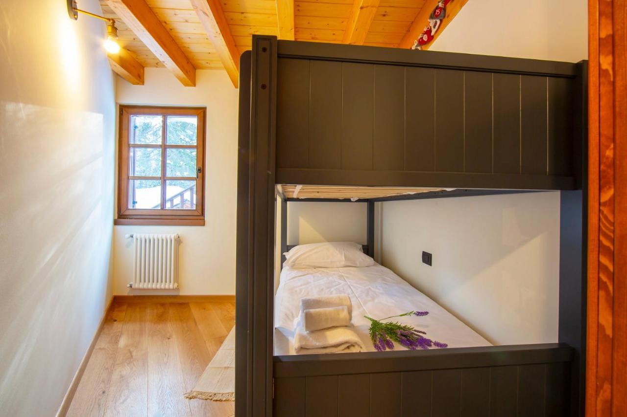 Wildhomes Wild Wolf Lodge Κουρμαγιέρ Εξωτερικό φωτογραφία