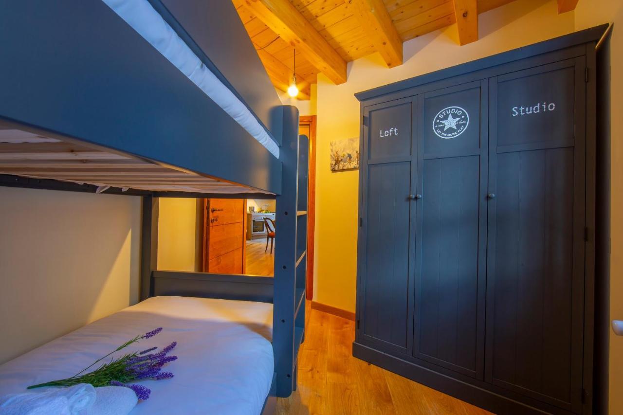 Wildhomes Wild Wolf Lodge Κουρμαγιέρ Εξωτερικό φωτογραφία