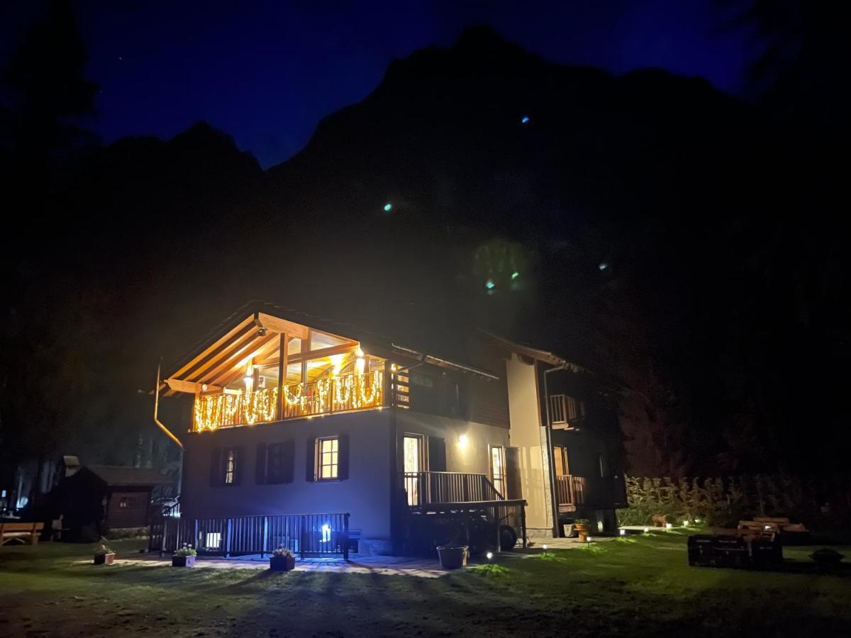 Wildhomes Wild Wolf Lodge Κουρμαγιέρ Εξωτερικό φωτογραφία