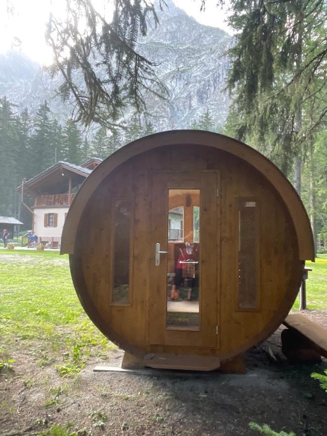 Wildhomes Wild Wolf Lodge Κουρμαγιέρ Εξωτερικό φωτογραφία