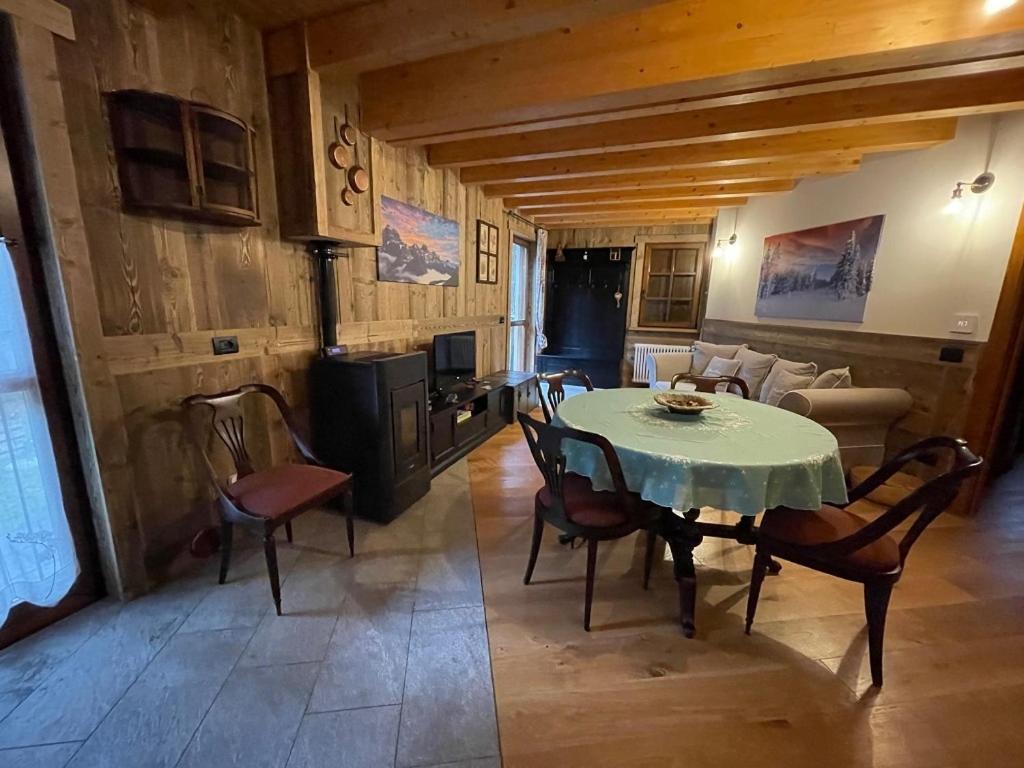 Wildhomes Wild Wolf Lodge Κουρμαγιέρ Εξωτερικό φωτογραφία