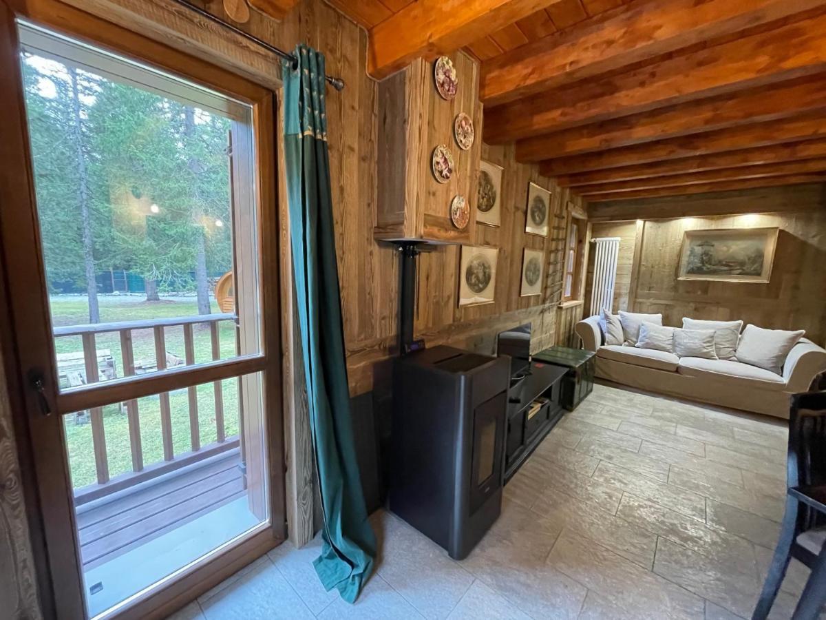 Wildhomes Wild Wolf Lodge Κουρμαγιέρ Εξωτερικό φωτογραφία